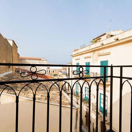 Emporium Bed and Breakfast Castellammare del Golfo Eksteriør billede